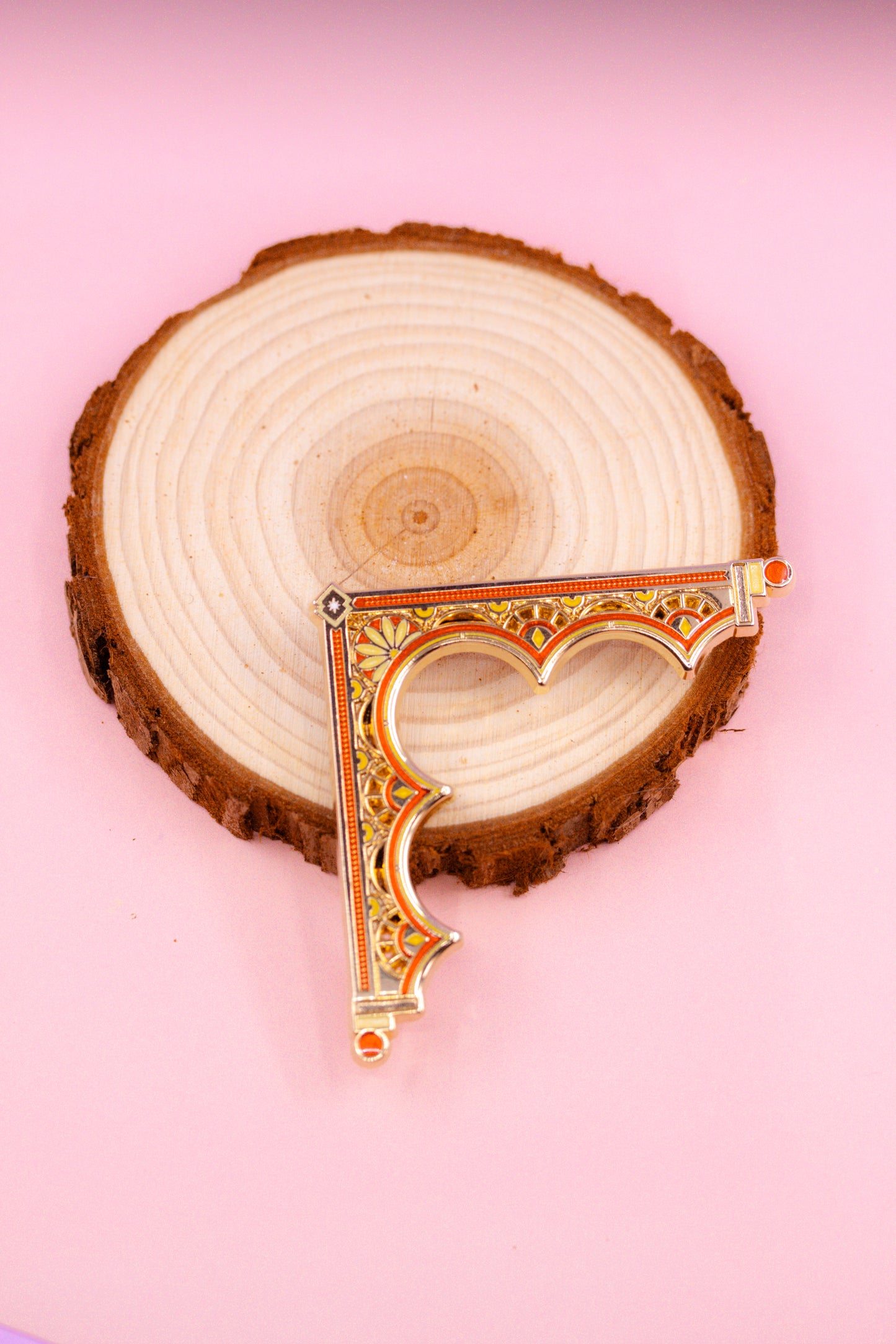 Decorative Corner Pins
