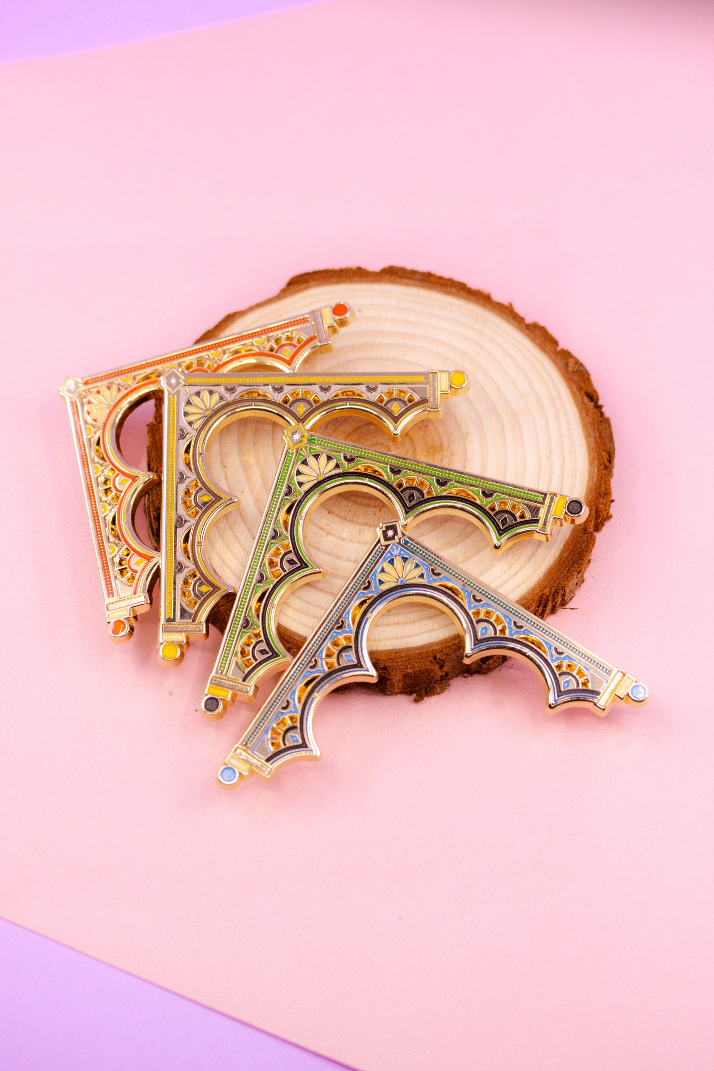 Decorative Corner Pins