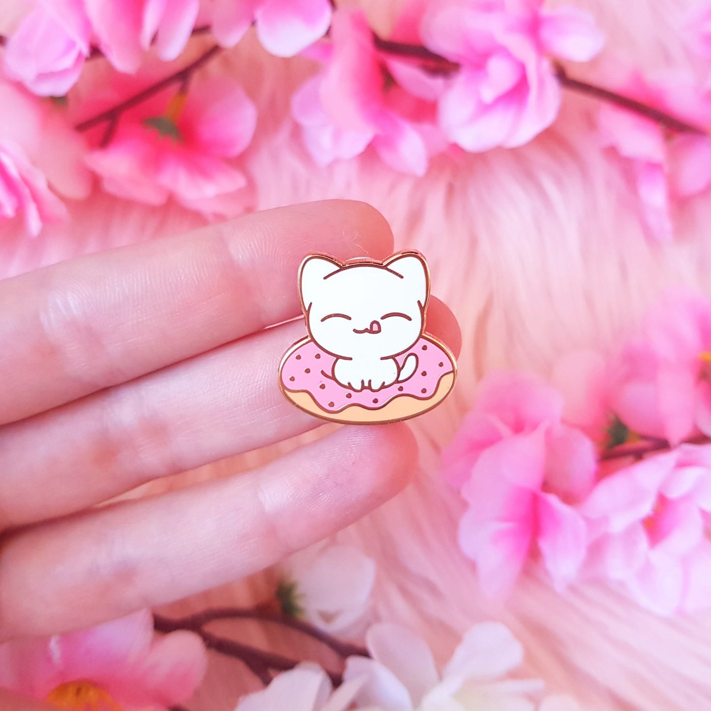 Donut Kitty Pin