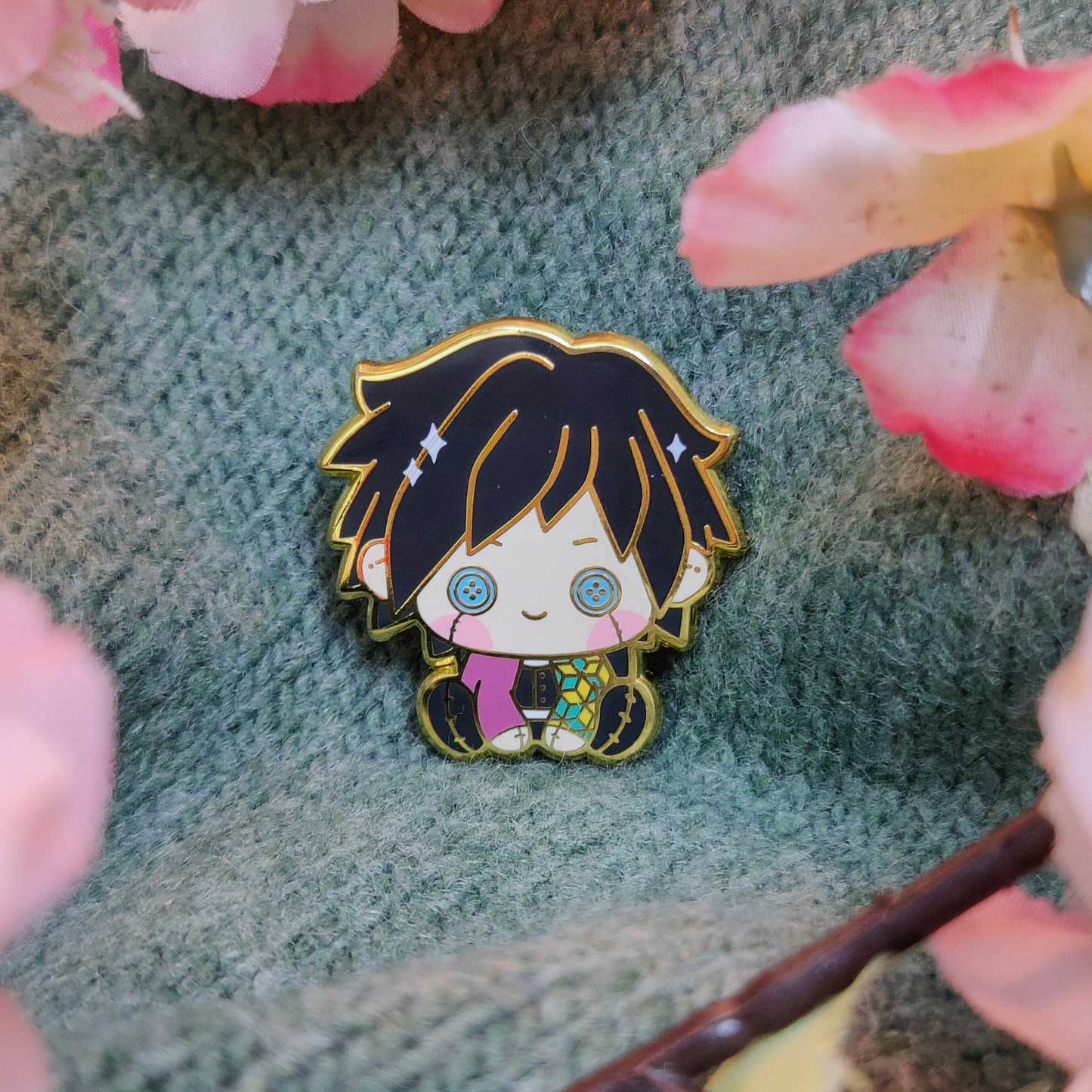 Giyu Enamel Pin
