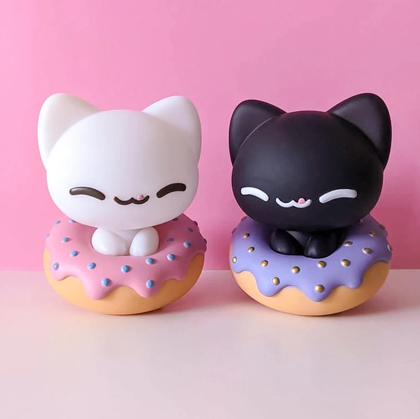 Dōnatsu Neko Pals Bundle - Yuki & Kuro Vinyl Figurine Set