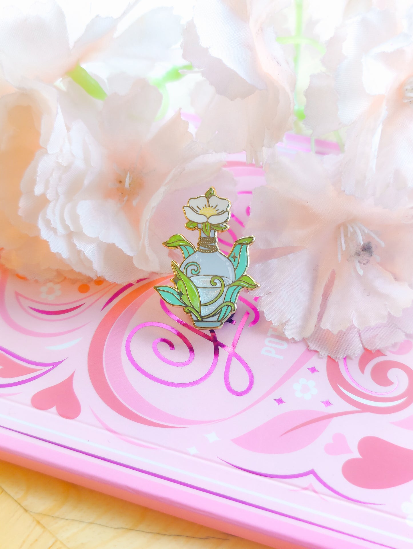 Lily Potentia Potion Pin