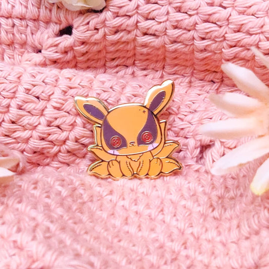 Kurama Enamel Pin